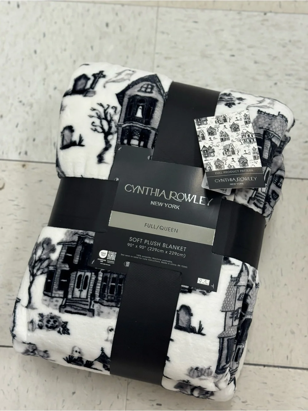 Cynthia Rowley Black & White Plush Blanket - Full/Queen